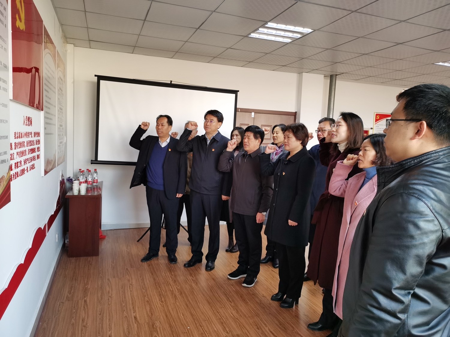 微信图片_20191122140905_副本.jpg